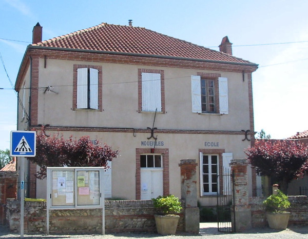 Noueilles mairie